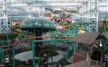 A portion of the massive Mall of America.
