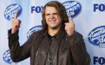 AI Winner Caleb Johnson poses backstage at the American Idol XIII 2014 Finale