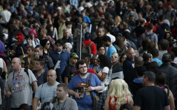 Attendees enter New York's Comic-Con convention, Oct. 9, 2014.