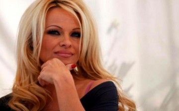 Pamela Anderson graced the cover of the Playboy magazine for the first time in 1989.
