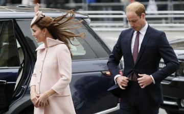 Britain's Prince William and his wife Catherine, Duchess of Cambridge, arrive for the Commonwealth Observance service at Westminster Abbey in London March 9, 2015. 