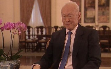 Singapore Founding Father Lee Kuan Yew dies at 91