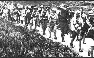 Red Army troops traveled by foot from Yangtze River to Shaanxi Province for two years.