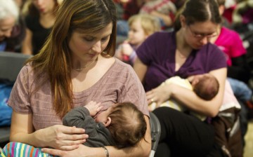 Breastfeeding reduces risks of breast cancer