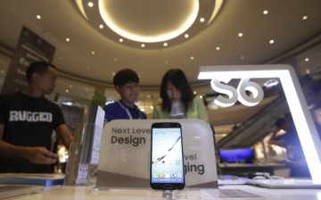 Samsung is one of many foreign smartphone manufacturers to see huge losses this year, as more Chinese flock to cheaper local brands.