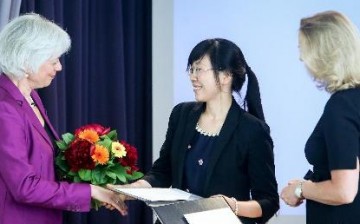 Zhu Xiaoxiang, a young Chinese researcher, was among the 10 researchers who were awarded the Heinz Maier-Leibnitz Prize in Germany on May 5, 2015.