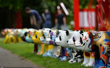 Panda sculptures made by artists from 11 leading Chinese art colleges and universities, are on display at the 