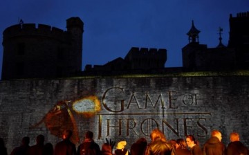 Fans wait for guests to arrive at the world premiere of the television fantasy drama ''Game of Thrones'' series 5, at The Tower of London, March 18, 2015.