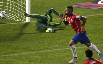Chile's Arturo Vidal (#8) will lead the hosts against Bolivia