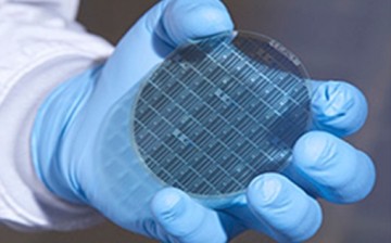 China is set to mass-produce wafers made of silicon carbide, which has higher capacity to diffuse electricity, more efficient voltage transmission, and better speed switching than the old version.