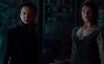 Jeremy Renner and Gemma Artenton are Hansel and Gretel.