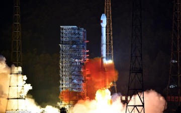 A Long March-3B/Yuanzheng-1 rocket carrying two satellites for the Beidou Navigation Satellite System (BDS) blasts off from the Xichang Satellite Launch Center, Sichuan Province, July 25, 2015.