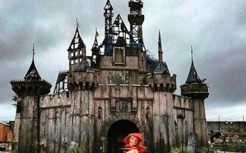 UK's dystopian theme park that has a modern art exhibition inside is in stark contrast to Anji County's Hello Kitty theme park.