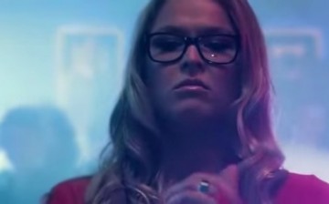 Ronda Rousey as Luna in 