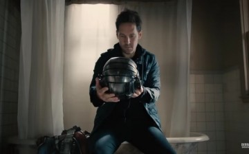 Paul Rudd in his character 