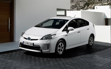 Toyota Prius 2016