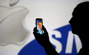 The launch of iPhone 6s might trigger Samsung to launch its latest S7 with enhanced features than the former.