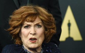 Honoree actress Maureen O'Hara poses during the Academy of Motion Picture Arts and Sciences Governors Awards in Los Angeles, California November 8, 2014.