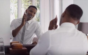 Apple releases three new television commercials for iPhone 6s starring Jamie Foxx and highlighting 'Hey Siri'