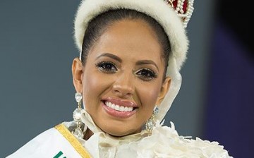 Puerto Rico's Valerie Hernandez is Miss International 2014.