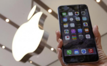 Reports claim that the iPhone device will sport OLED panels come 2018.