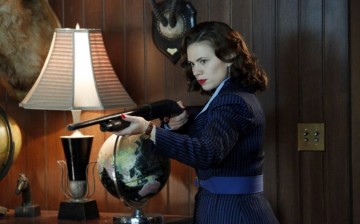 Hayley Awell is Agent Carter.