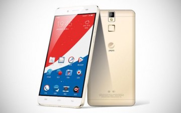 Pepsi Phone P1 comes in Blue, Gold and Silver colors. 