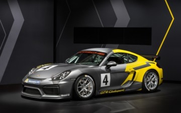 2016 Porsche Cayman GT4 Clubsport news: Track-only race car can be purchased for $165,000