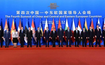 Premier Li Keqiang represented China at the Fourth Summit of China and Central and Eastern European Countries held in Suzhou, Jiangsu Province.