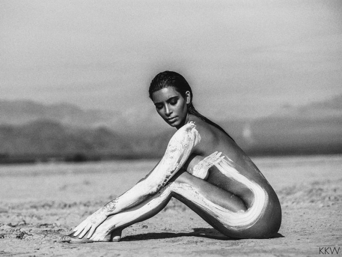 Kim Kardashian's desert nude pictorial taken before she became pregnant with second child. 