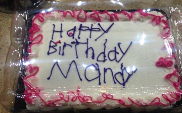 Viral Birthday Cake Photo