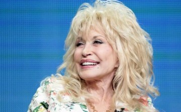 Dolly Parton is a singer famous for her country music.