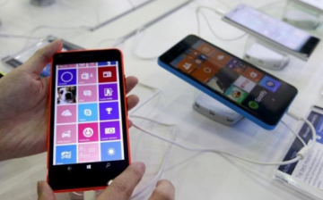 Let’s check out the specifications and see how Lumia 950 can exceed Galaxy S6.
