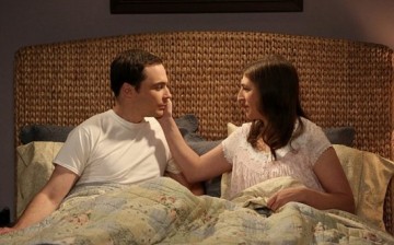 “The Big Bang Theory” stars Jim Parson and Mayim Bialik as Sheldon and Amy. 