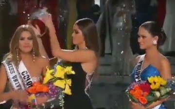 Steve Harvey Mistake Makes It An Awkward Night For Miss Universe 2015