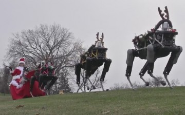 Happy holidays from Boston Dynamics' dystopian robotic reindeer, Spot.