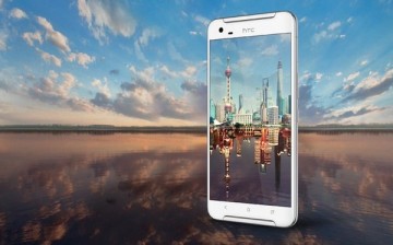 HTC One X9