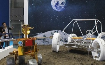 A prototype of the manned moon rover was shown at the 11th China Chongqing Hi-tech Fair in 2014, as part of China's efforts to send manned missions to the moon in the future.