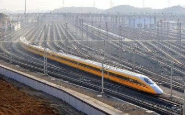 China leads the world in terms of railway network built, reaching a total of 19,000 km last year, accounting for first place and 60 percent of the total mileage of high-speed trains in the world.
