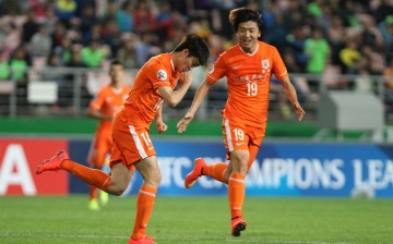 Shandong Luneng players celebrate a goal during one of their 2015 AFC Champions League matches.