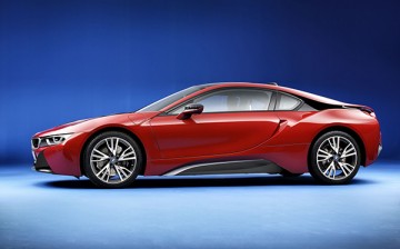 BMW plans to use the upcoming 2016 Geneva Auto Show to launch the new i8 Red Edition on March 1