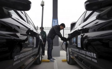 BAIC Group is expecting to raise about 3 billion yuan ($460 million) in a financing round for its electric-car business, and plans to sell shares and invest more on new electric vehicles (NEVs).