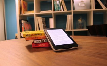 Amazon announces that 2012 and older models of Kindle e-book readers must be updated to the latest software version by March 22