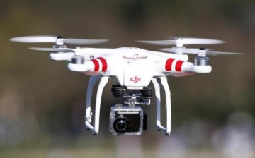 China's largest maker of commercial drones, DJI, will set up a vast network of agriculture drones to expand its use to farming.