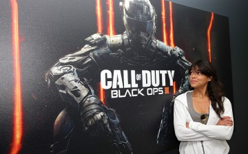 Actress Michelle Rodriguez gets hands-on with the Call Of Duty: Black Ops 3 Beta during a visit to Treyarch Studios on August 19, 2015 in Santa Monica, California.