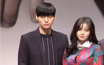 Ahn Jae Hyun and Goo Hye Sun at the press conference of their drama 