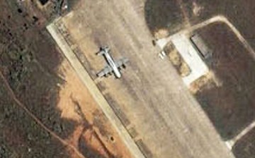 Satellite image of the Lingshui Military Airfield on the southeastern coast of Haina.