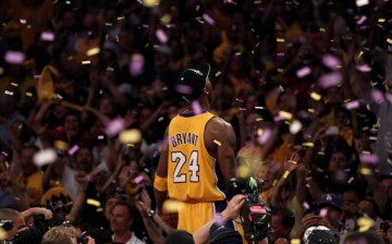 Kobe Bryant made a total of 60 points in his farewell NBA game.