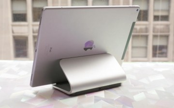Logi's new Logi Base iPad Pro dock enables one to charge their device with a Smart Connector.