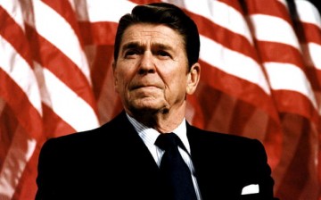 Former U.S. President Ronald Reagan speaks at a rally for Senator Durenberger February 8, 1982.    